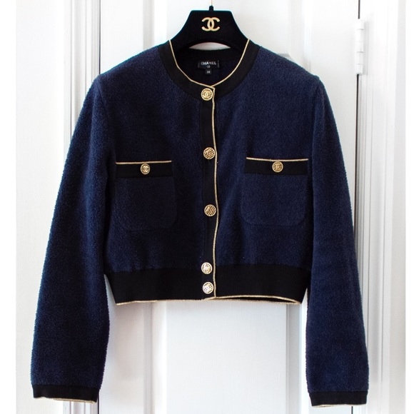 Chanel Cruise 2019 La Pausa Navy Cardigan Pants - Picture 5 of 13